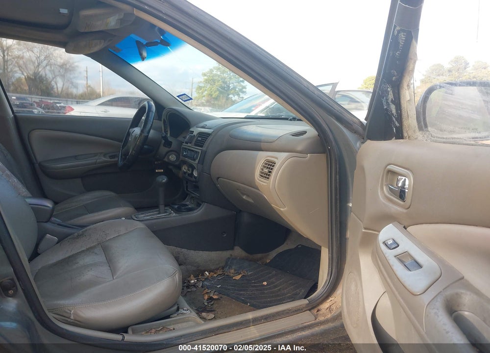 2000 NISSAN SENTRA VIN: 3N1CB51D3YL331954