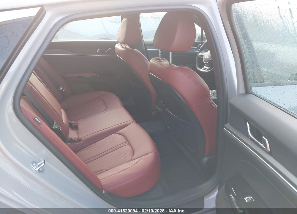 2025 KIA K5 VIN: KNAG64J75S5274183