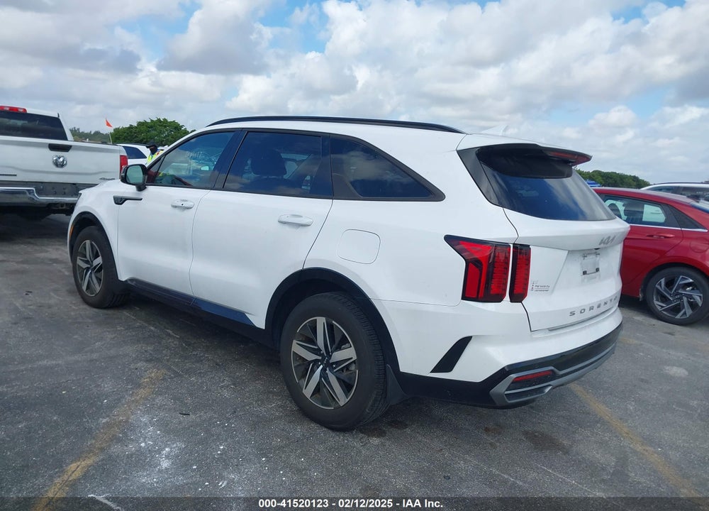 2022 KIA SORENTO S VIN: 5XYRL4LC2NG157297