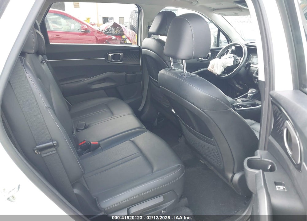 2022 KIA SORENTO S VIN: 5XYRL4LC2NG157297