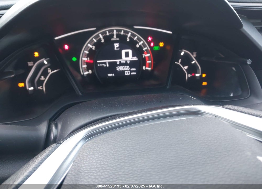 2018 HONDA CIVIC VIN: 19XFC2F57JE020335