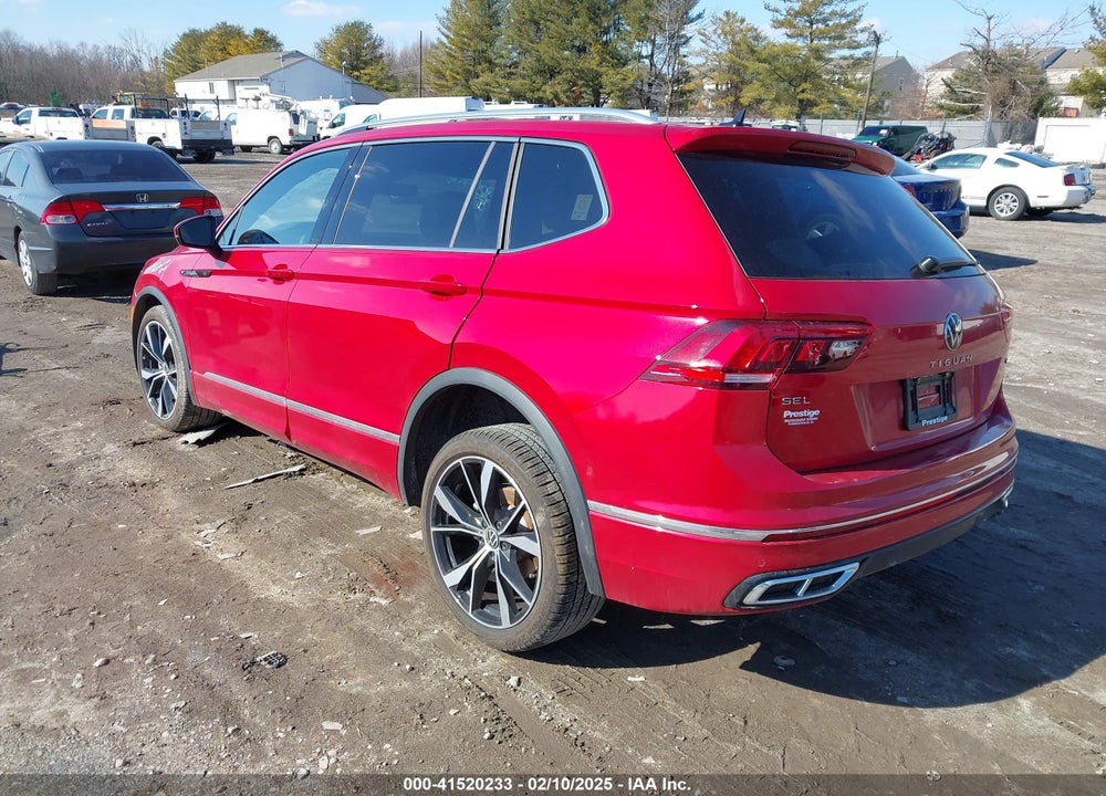 2024 VOLKSWAGEN TIGUAN 2.0T SEL R-LINE VIN: 3VV4B7AX1RM154499