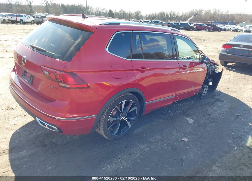 2024 VOLKSWAGEN TIGUAN 2.0T SEL R-LINE VIN: 3VV4B7AX1RM154499
