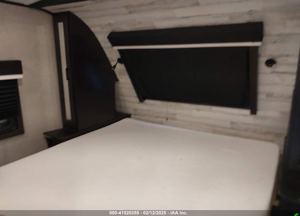 2022 JAYCO 32FT WHITE HAWK VIN: 1UJBJ0BT5N14C0251
