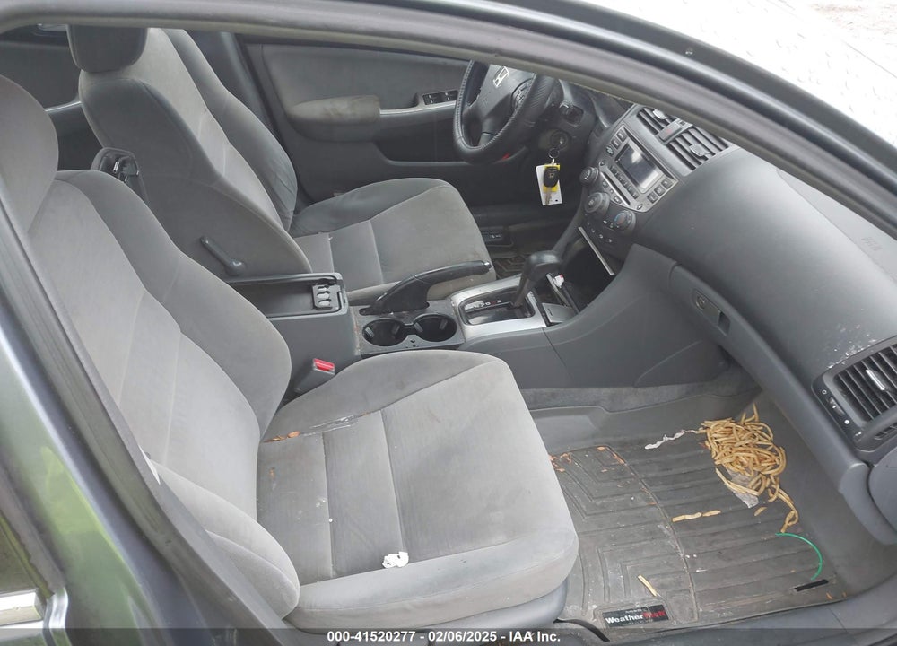 2007 HONDA ACCORD VIN: 1HGCM567X7A197090
