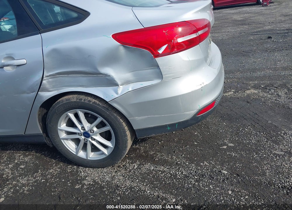 2017 FORD FOCUS VIN: 1FADP3F27HL316874