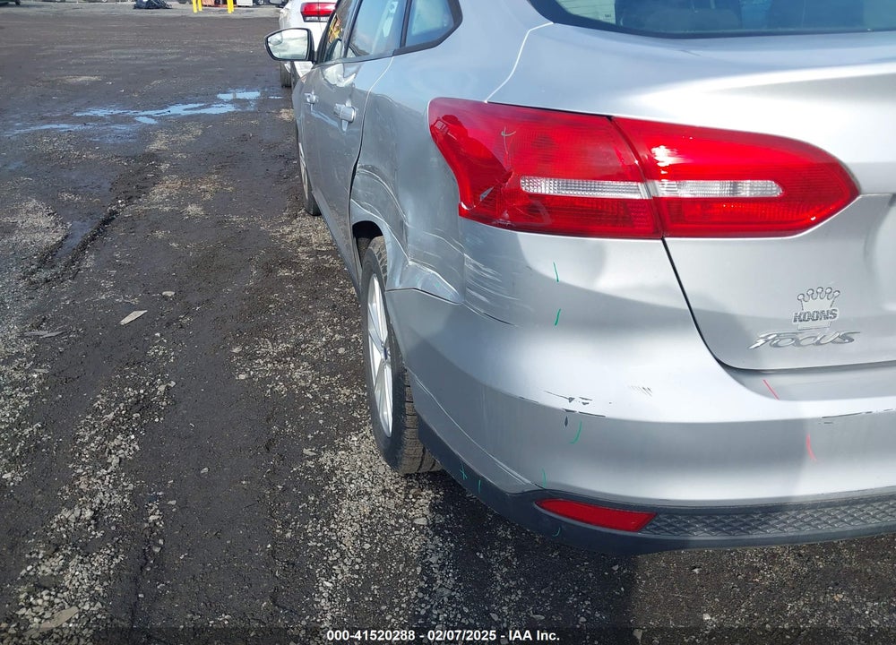 2017 FORD FOCUS VIN: 1FADP3F27HL316874
