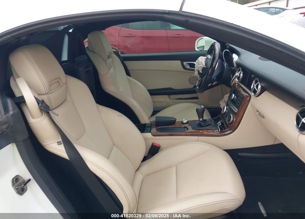 2014 MERCEDES-BENZ SLK VIN: WDDPK4HA7EF081313