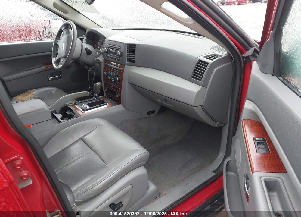 2005 JEEP GRAND CHEROKEE LIMITED VIN: 1J4HR58N85C548320