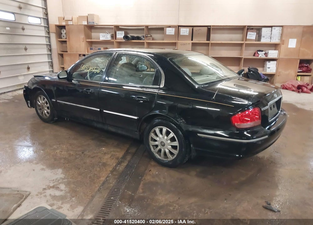 2004 HYUNDAI SONATA VIN: KMHWF35H94A010675