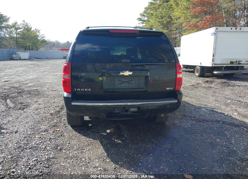 2011 CHEVROLET TAHOE LT VIN: 1GNSKBE06BR264451
