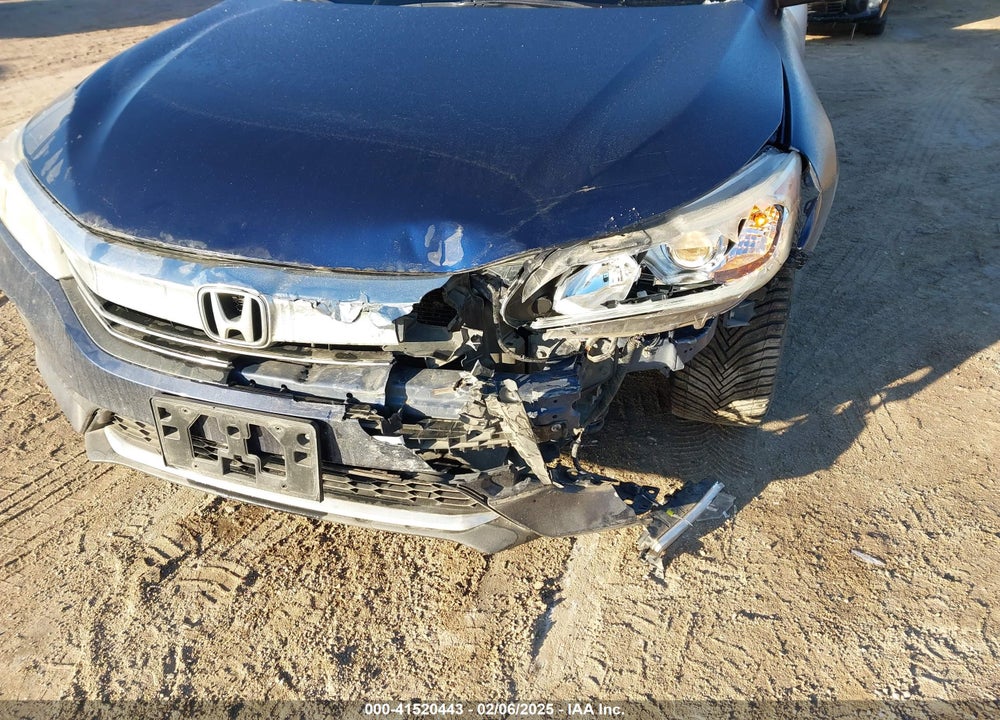 2017 HONDA ACCORD VIN: 1HGCR2F13HA068766