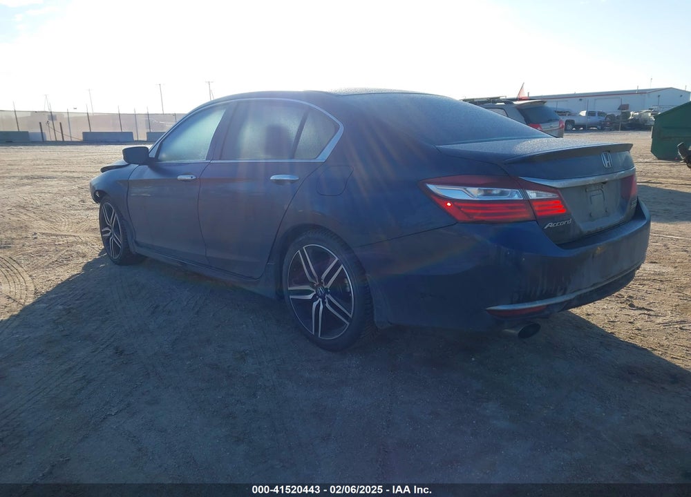 2017 HONDA ACCORD VIN: 1HGCR2F13HA068766