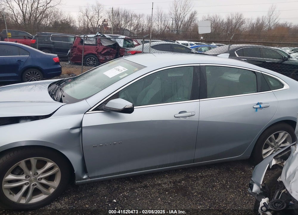 2018 CHEVROLET MALIBU VIN: 1G1ZD5ST3JF182011
