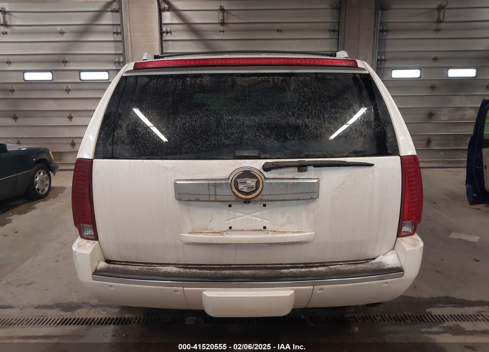 2007 CADILLAC ESCALADE STANDARD VIN: 1GYFK63867R424520