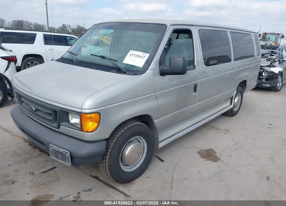 2003 FORD E-350 SUPER DUTY XL/XLT VIN: 1FBSS31L53HB42092