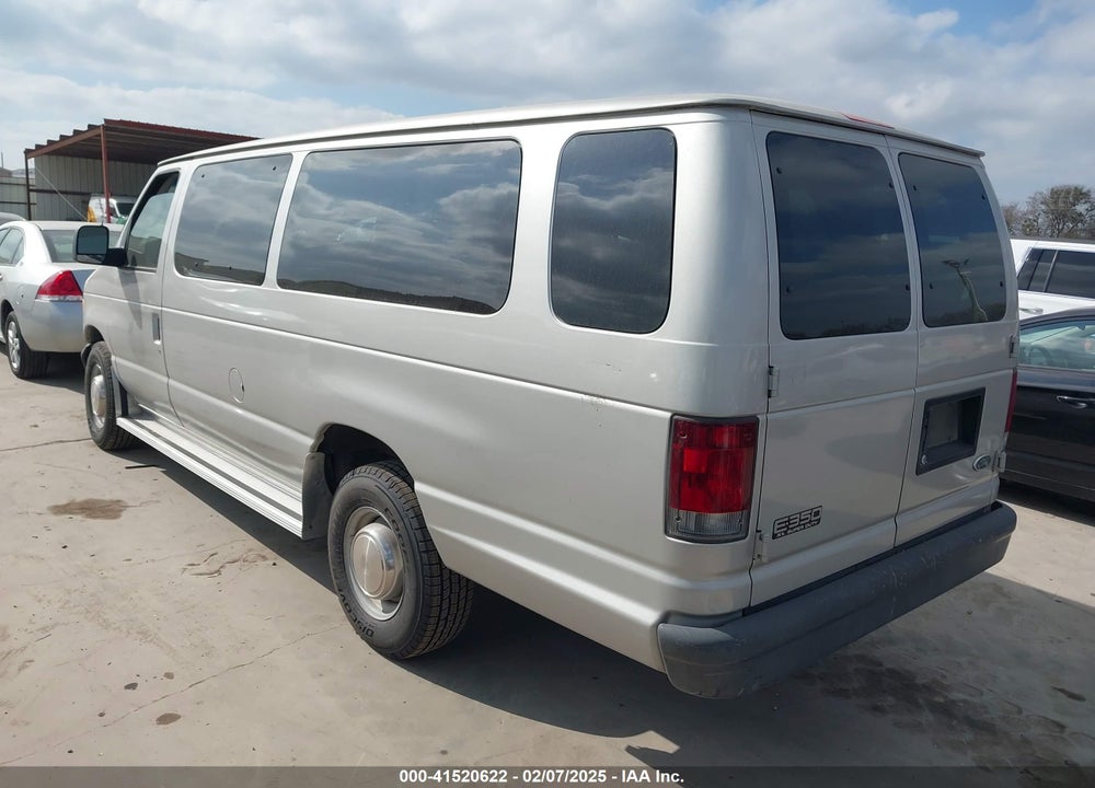 2003 FORD E-350 SUPER DUTY XL/XLT VIN: 1FBSS31L53HB42092