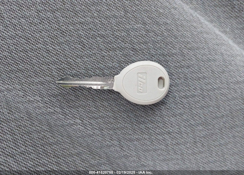 2006 CHRYSLER TOWN & COUNTRY VIN: 1A4GP45R36B603010