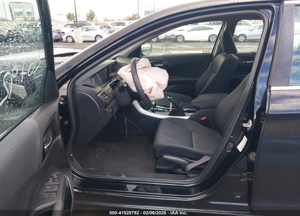 2016 HONDA ACCORD VIN: 1HGCR2F38GA198008