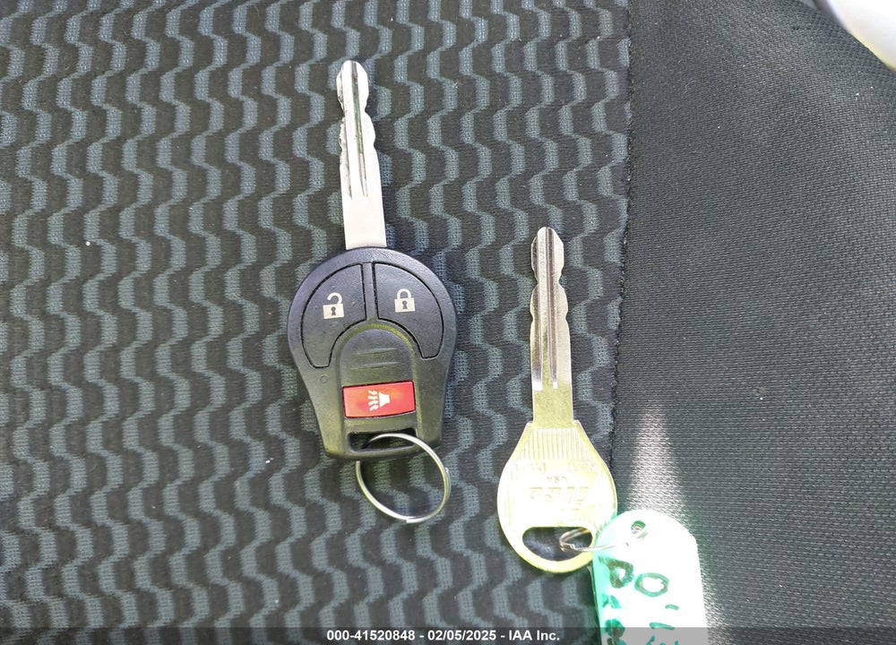 2015 NISSAN VERSA NOTE VIN: 3N1CE2CP7FL422218