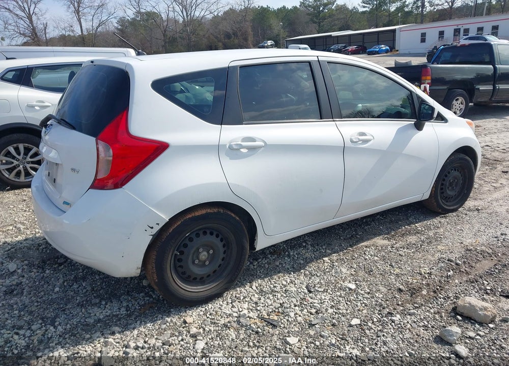 2015 NISSAN VERSA NOTE VIN: 3N1CE2CP7FL422218