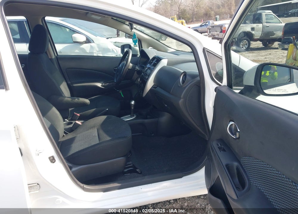 2015 NISSAN VERSA NOTE VIN: 3N1CE2CP7FL422218