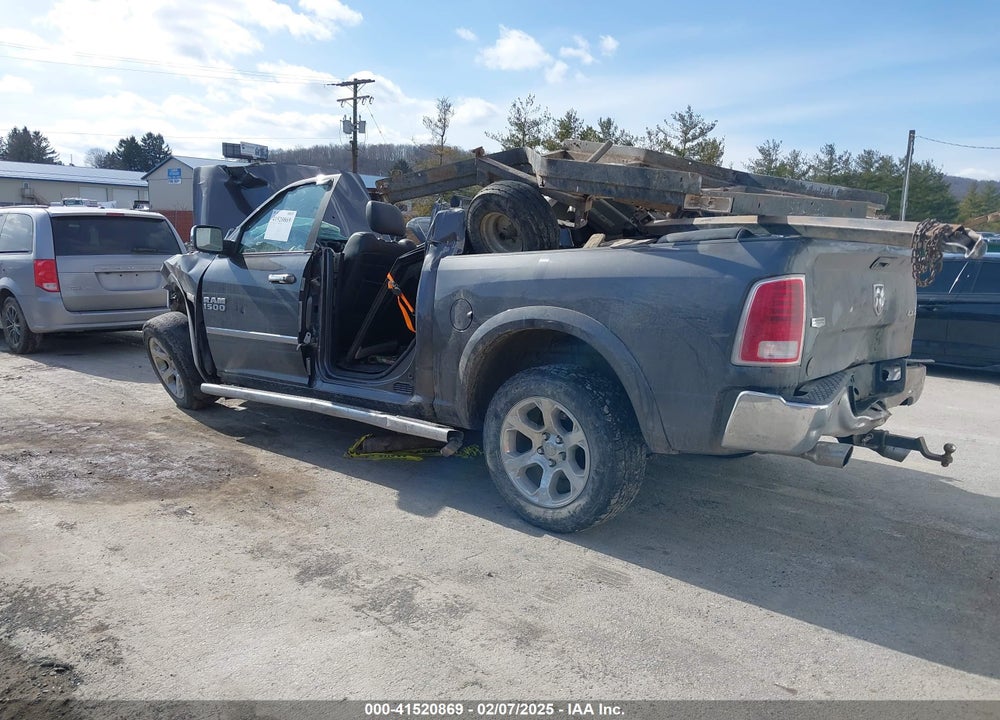 2016 RAM 1500 VIN: 1C6RR7NT1GS320975