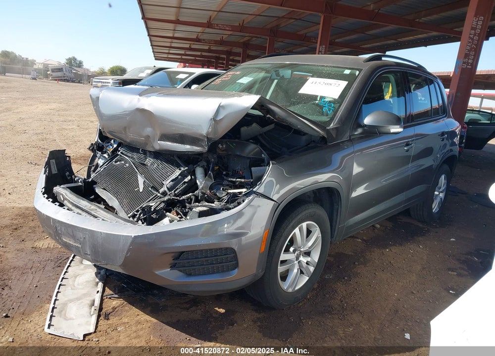 2015 VOLKSWAGEN TIGUAN VIN: WVGAV7AX6FW506573