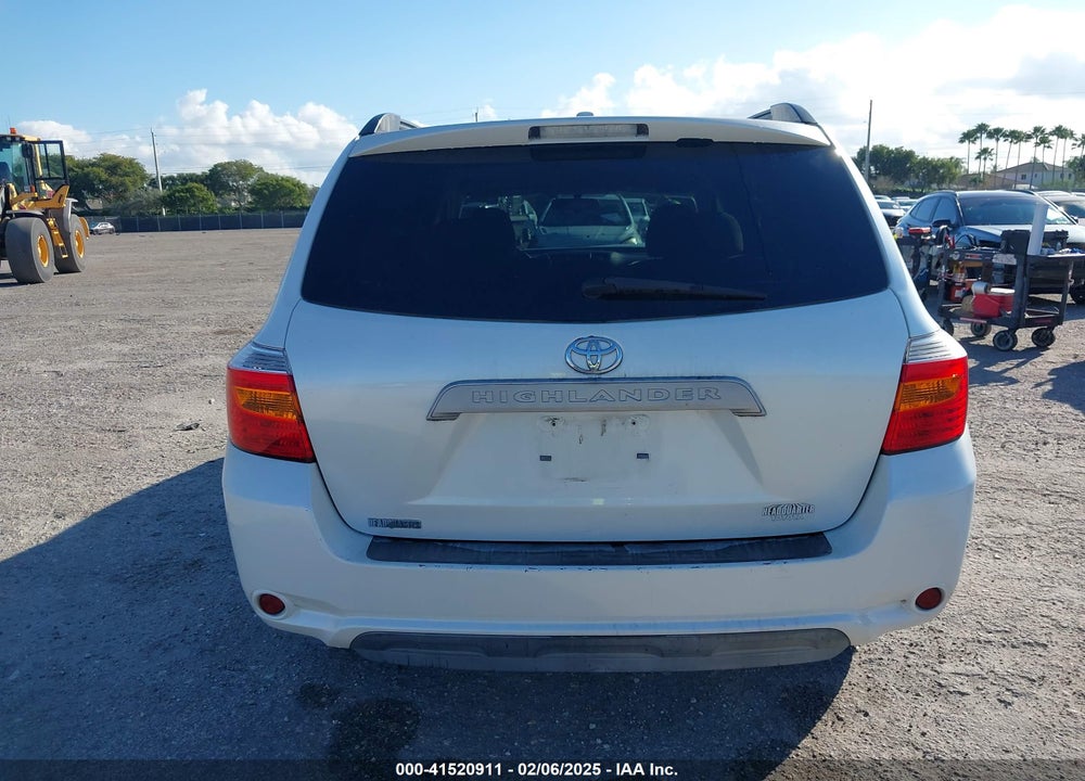 2010 TOYOTA HIGHLANDER BASE V6 VIN: 5TDZK3EH1AS004087