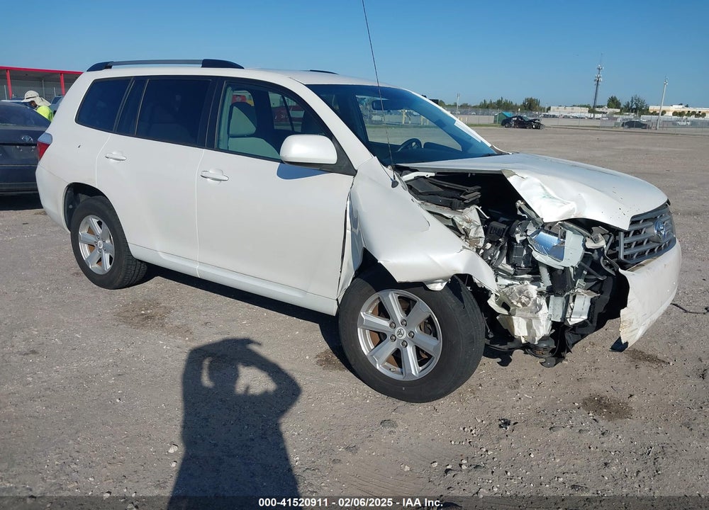 2010 TOYOTA HIGHLANDER BASE V6 VIN: 5TDZK3EH1AS004087