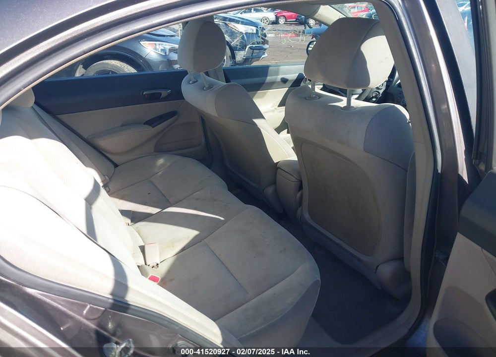 2009 HONDA CIVIC LX VIN: 1HGFA16579L025670