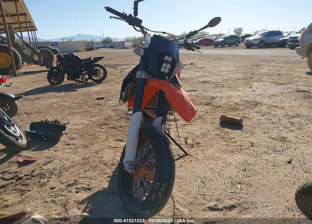 2010 KTM 690 ENDURO VIN: VBKLES406AM734607
