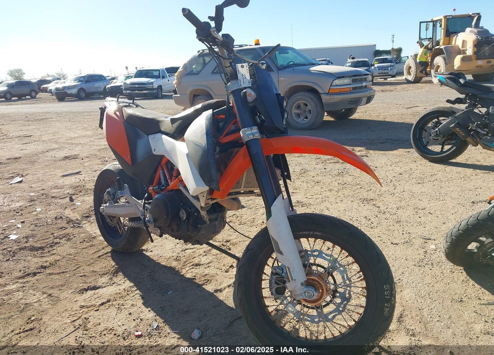 2010 KTM 690 ENDURO VIN: VBKLES406AM734607