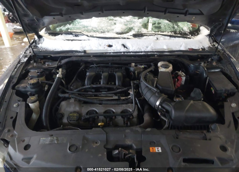 2011 FORD TAURUS VIN: 1FAHP2EW2EG104805
