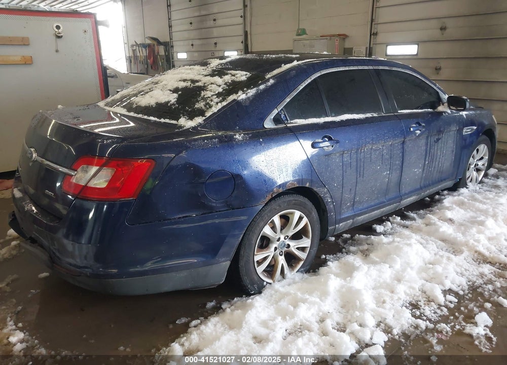 2011 FORD TAURUS VIN: 1FAHP2EW2EG104805