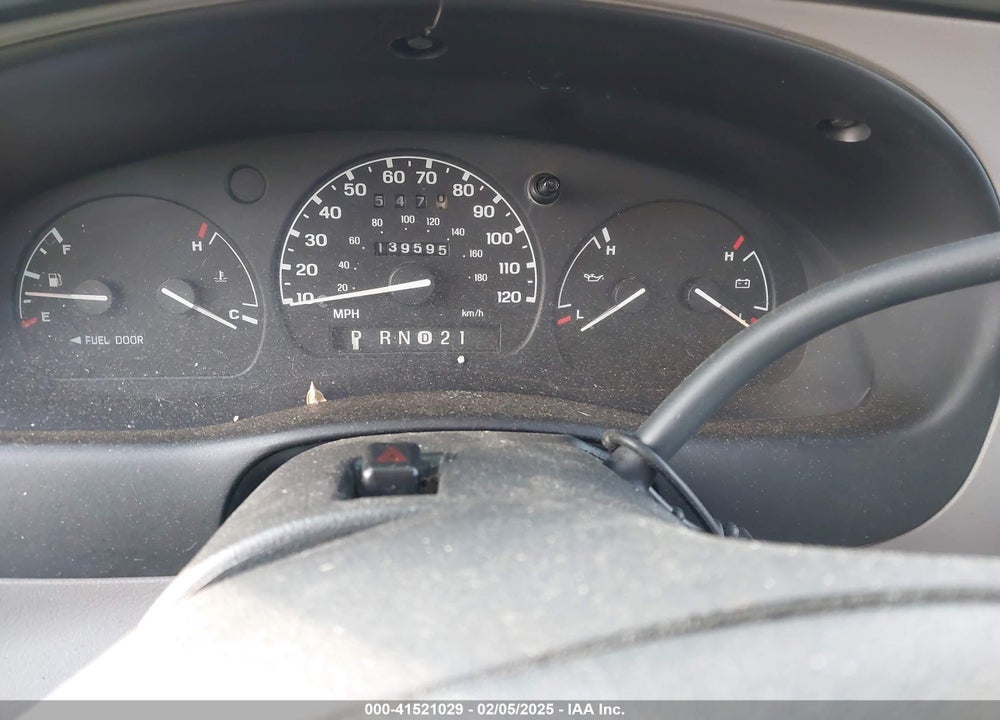 1999 FORD RANGER XLT VIN: 1FTYR14X0XPB77848