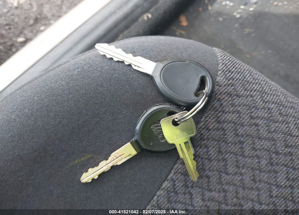 2001 DODGE NEON SE VIN: 1B3ES46C71D183823