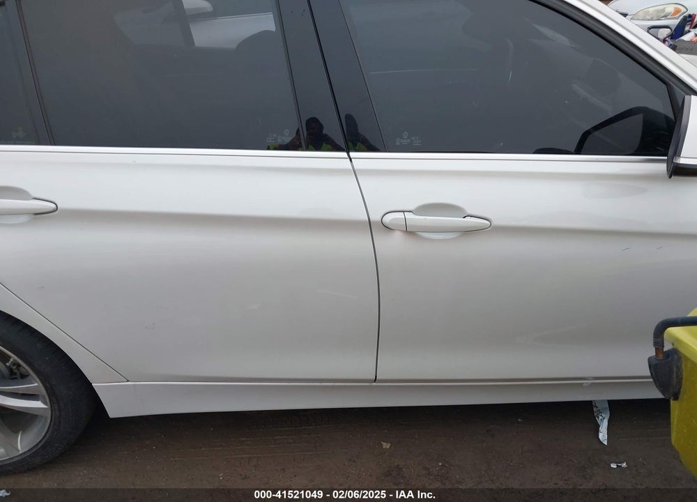 2018 BMW 3 SERIES VIN: WBA8B9G53JNU57549