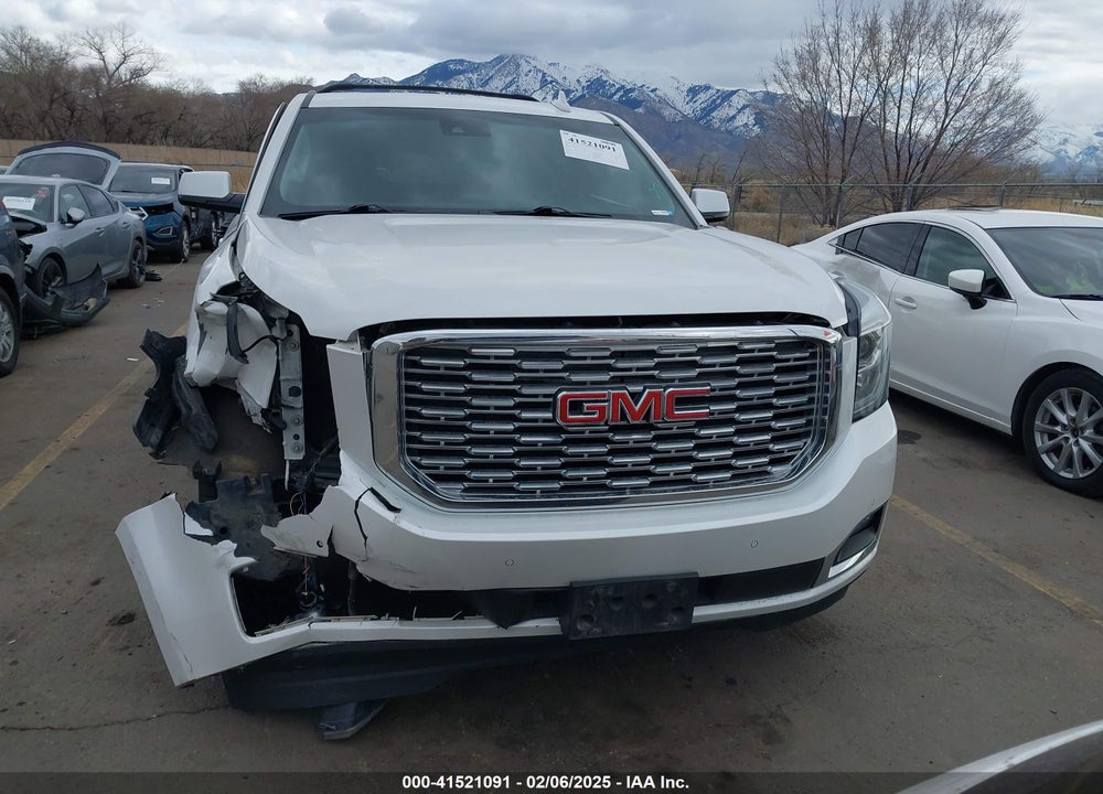 2018 GMC YUKON XL SLT VIN: 1GKS2GKC3JR182071