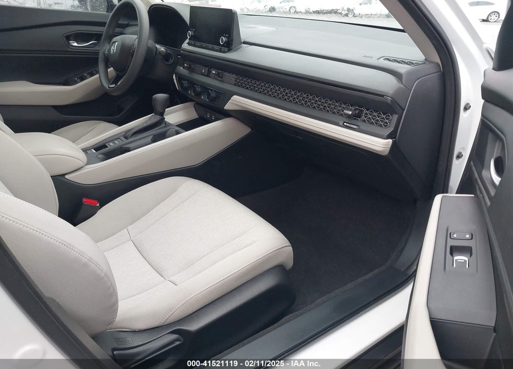 2024 HONDA ACCORD EX VIN: 1HGCY1F39RA000763