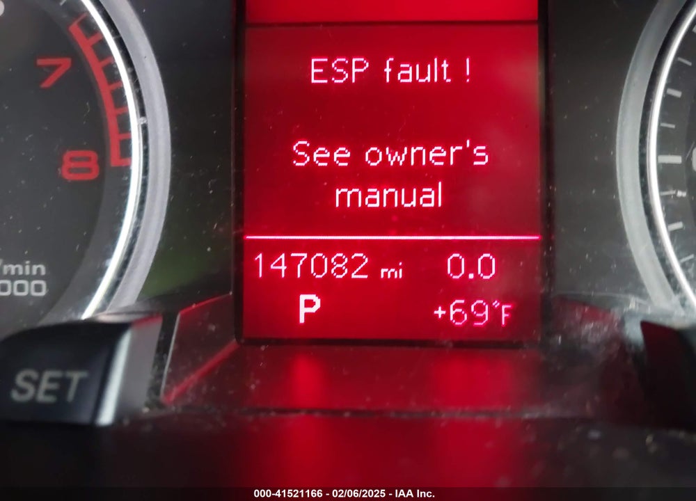 2010 AUDI A4 2.0T PREMIUM VIN: WAUAFAFL4AN033787