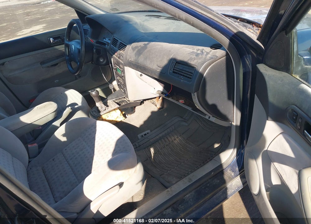 2002 VOLKSWAGEN JETTA GLS 1.8L VIN: 3VWSE69M22M192201