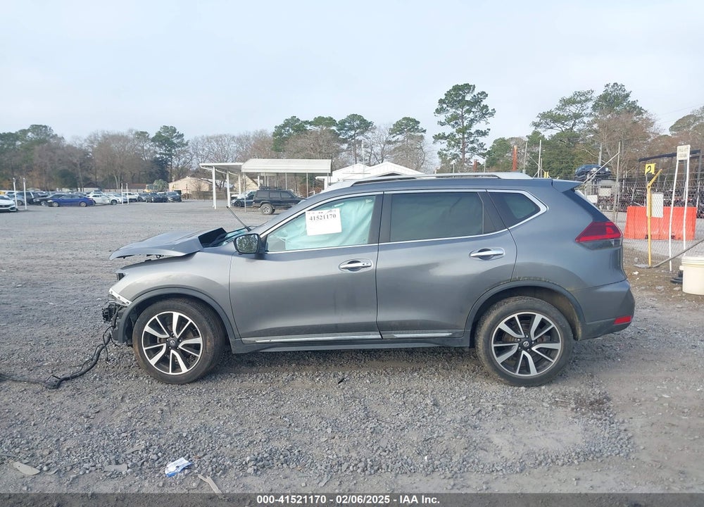 2019 NISSAN ROGUE SL VIN: 5N1AT2MTXKC818893