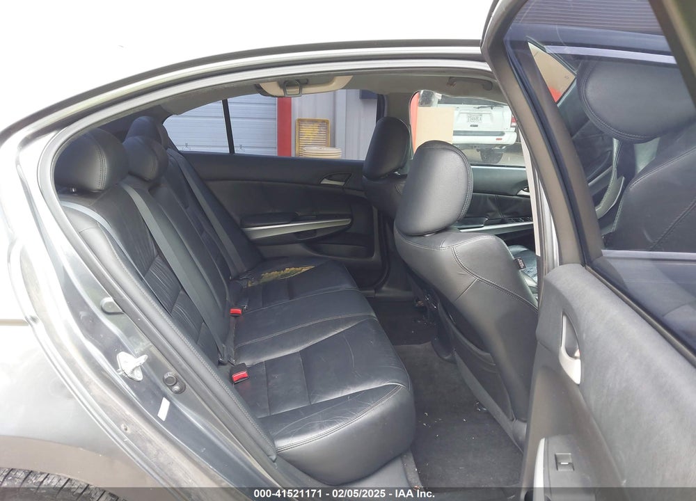 2010 HONDA ACCORD VIN: 1HGCP2F80AA074730
