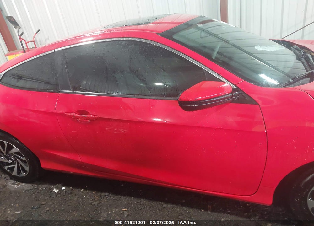 2017 HONDA CIVIC VIN: 2HGFC4B03HH305636