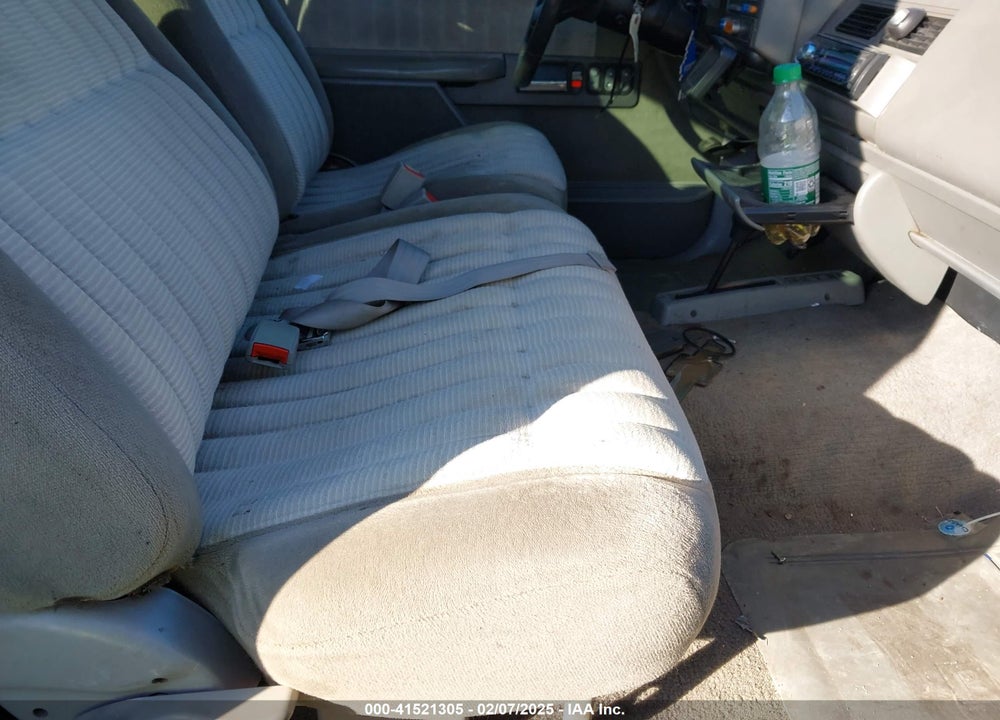 1993 CHEVROLET GMT-400 K3500 VIN: 1GCHK39F0PE237378