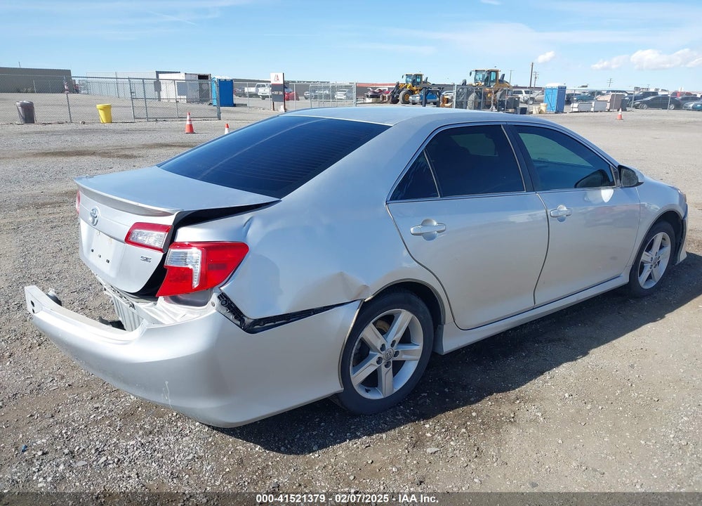 2014 TOYOTA CAMRY SE VIN: 4T1BF1FK3EU410390