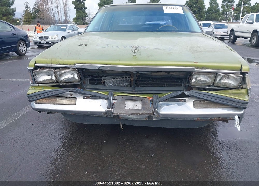 1985 CADILLAC FLEETWOOD VIN: 1G6CB6981F4225213