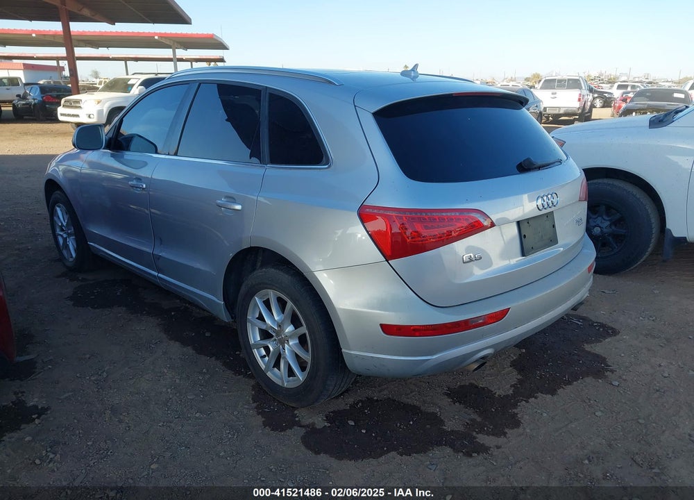 2011 AUDI Q5 2.0T PREMIUM VIN: WA1LFAFP0BA034713