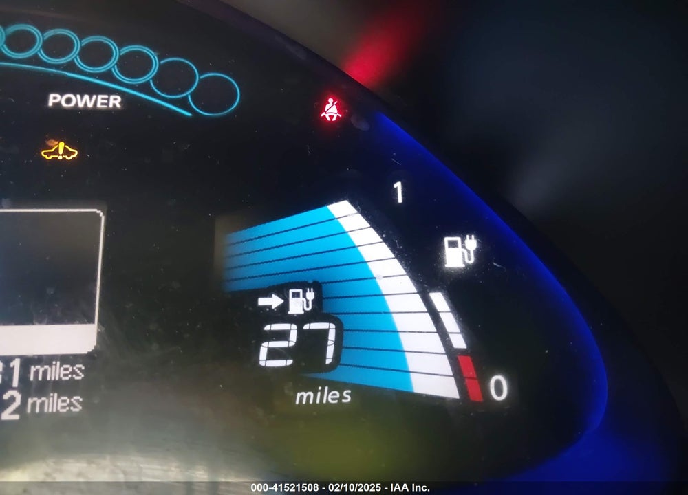 2011 NISSAN LEAF SL VIN: JN1AZ0CPXBT001003